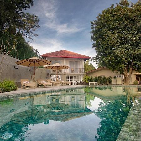 Gracian Villa แคนดี้ ภายนอก รูปภาพ