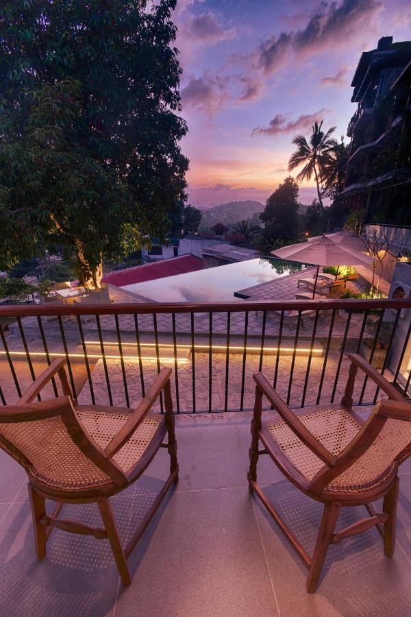 Gracian Villa แคนดี้ ภายนอก รูปภาพ